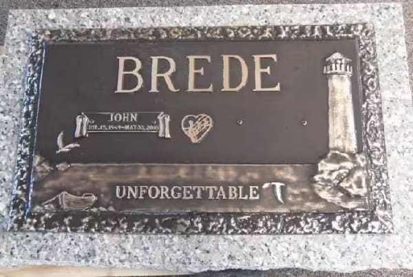 bronze monuments - Brede