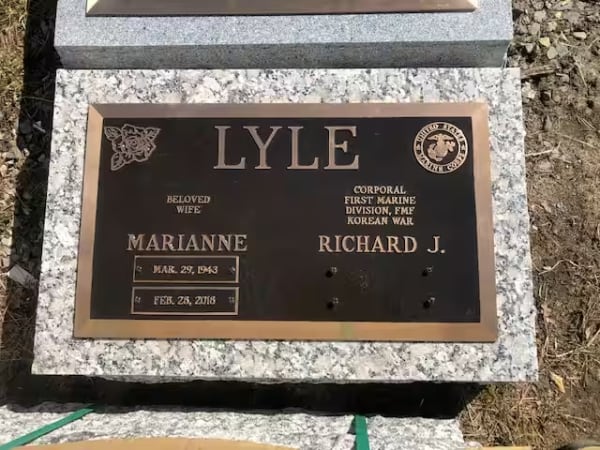 bronze monuments - Lyle