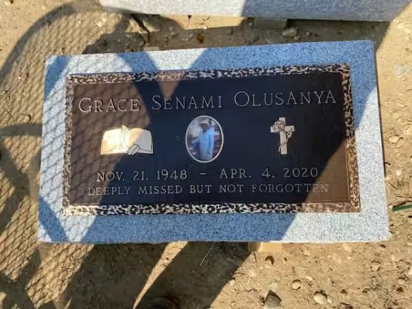 bronze monuments - Olusanya