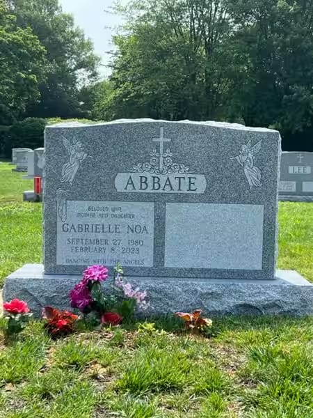 double granite monuments - Abbate