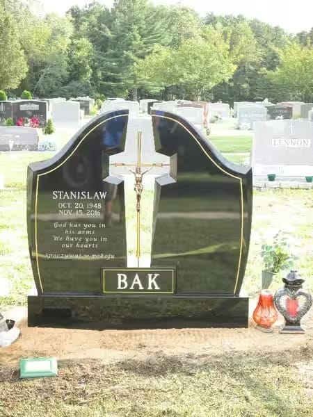 double granite monuments - Bak