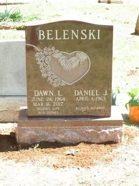 double granite monuments - Belenski