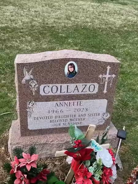double granite monuments - Collazo