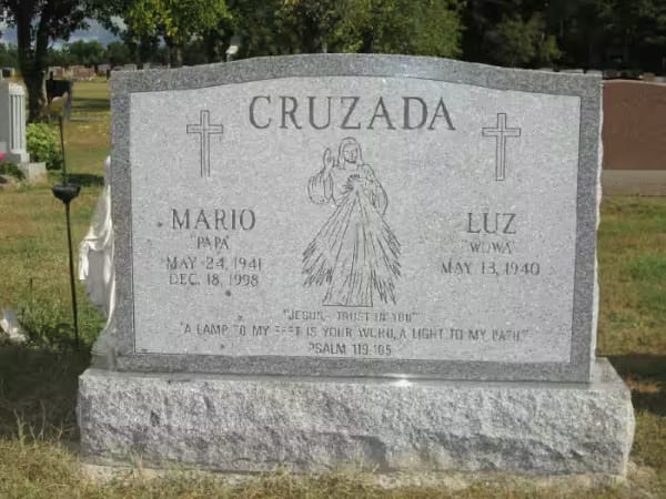 double granite monuments - Cruzada