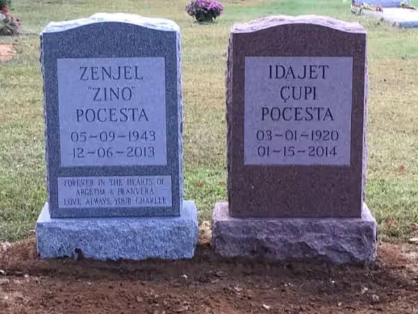 double granite monuments - Pocesta
