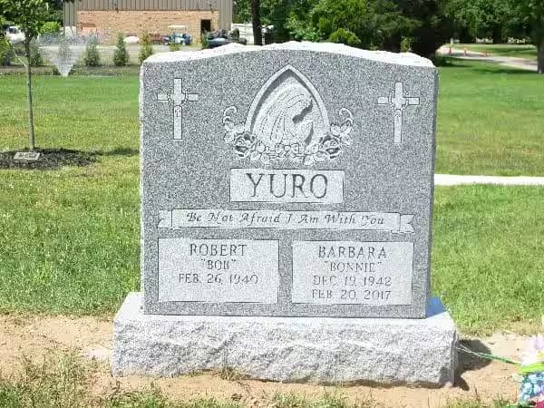double granite monuments - Yuro