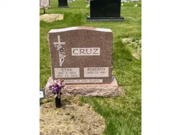 single monuments - Cruz