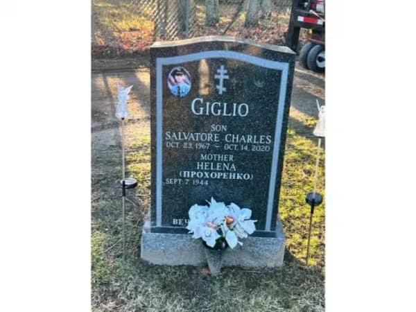 single monuments - Giglio