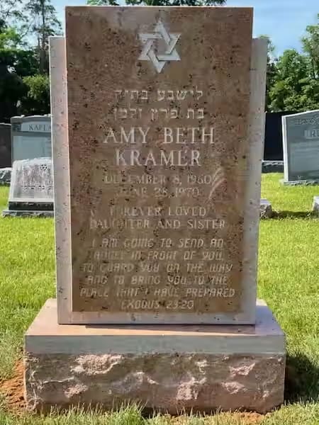 single monuments - Kramer