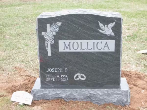 single monuments - Mollica