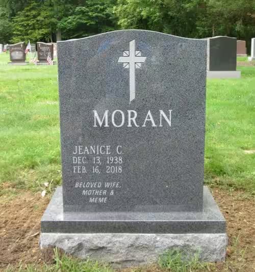 single monuments - Moran