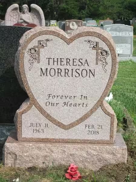 single monuments - Morrison T