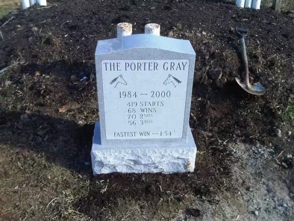 single monuments - Porter Grey