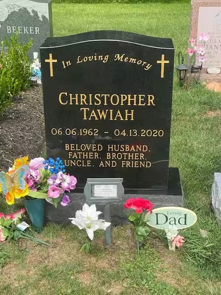 single monuments - Tawiah