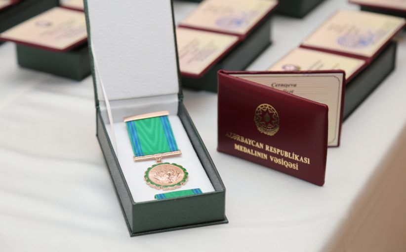 Представлены награды морякам, награжденным Распоряжениями Президента Азербайджанской Республики