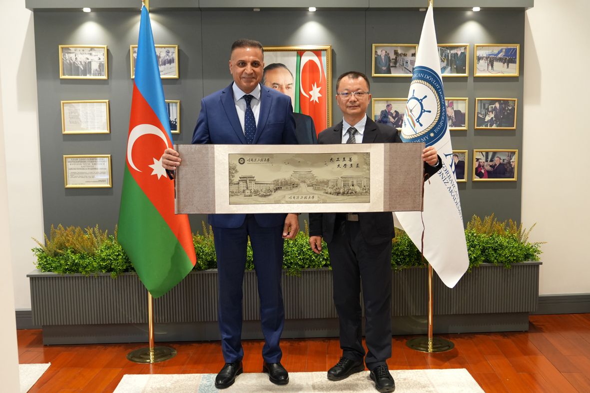 Harbin Mühəndislik Universitetinin nümayəndə heyəti ADDA-da səfərdə olub
