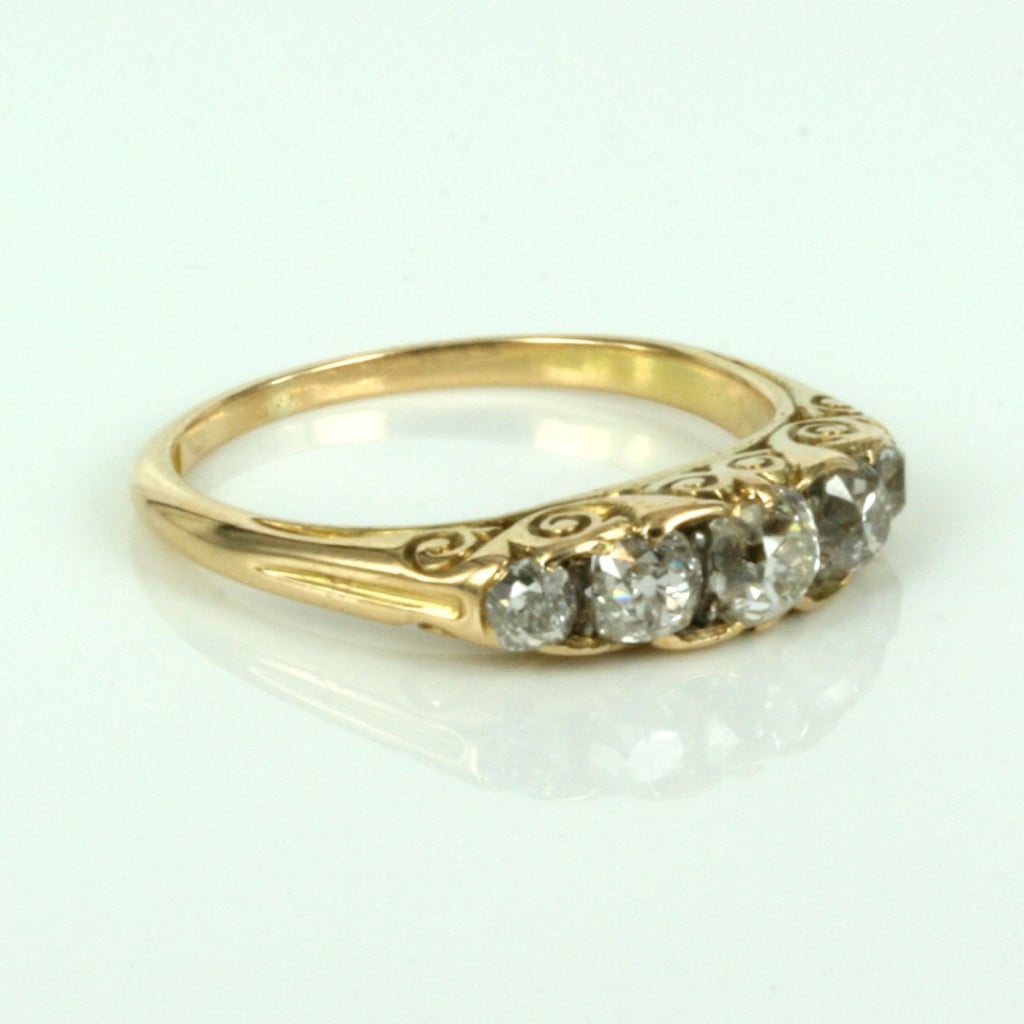 The Royal Ring’s Global Impact: The International Appeal of Spanish Royal Engagement Rings