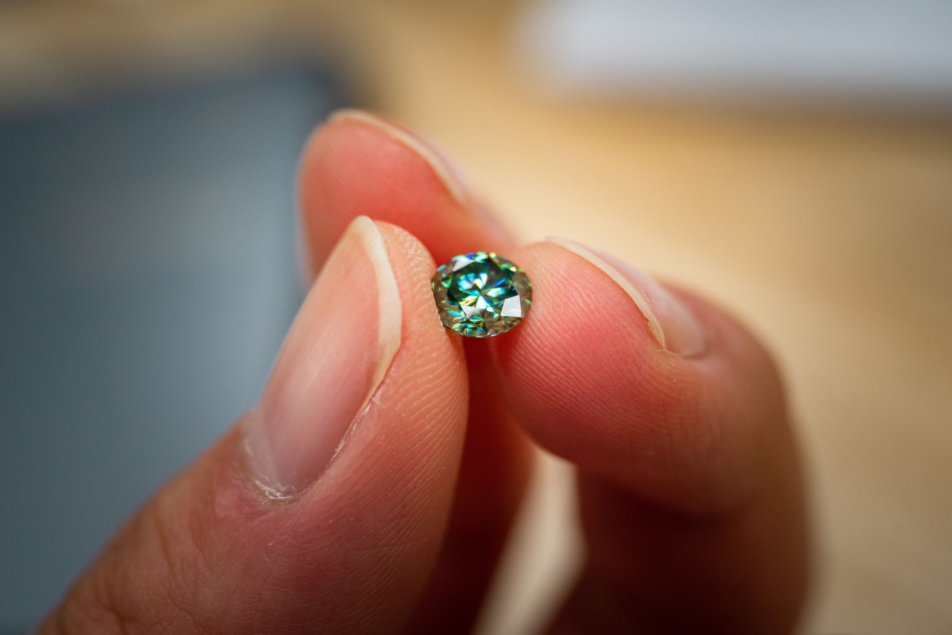 Erith’s Ethical Extravaganza: Lab Grown Diamonds Sparkle in the Realm of Engagement Rings in London