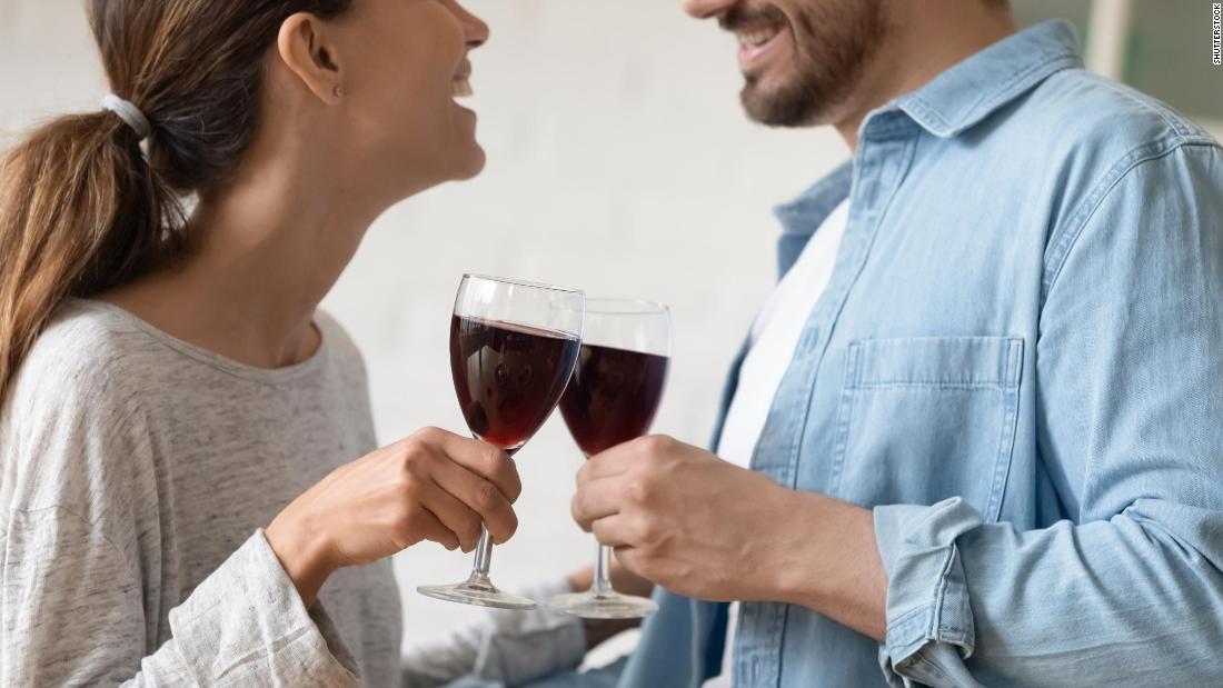 How can reviews help you plan your anniversary celebration?