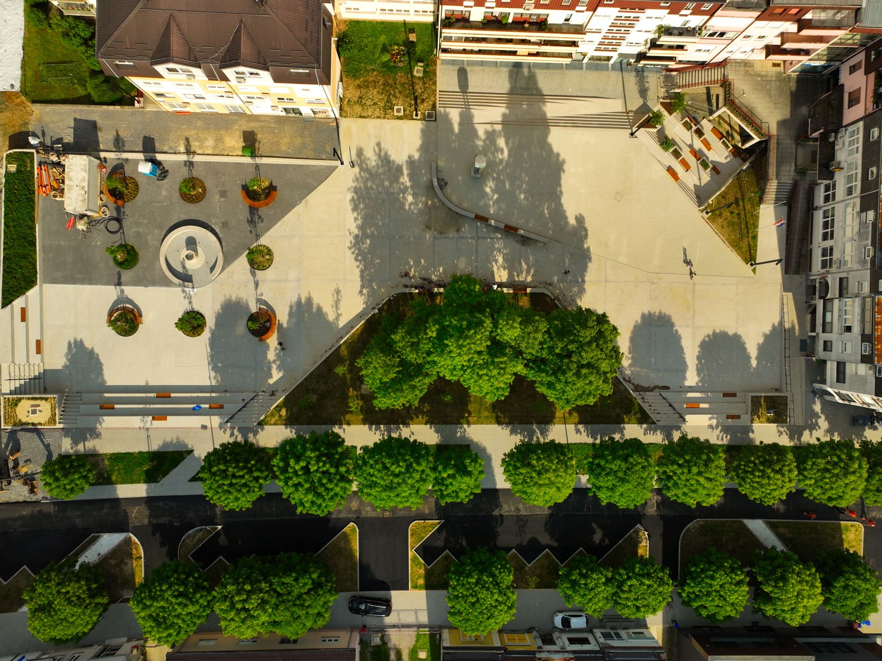 Newington’s Town Square Ties: Lab Grown Engagement Rings