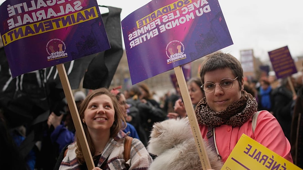 Europe's pension gap widens as gender pay gap persists Europe's pension gap widens as gender pay gap persists - gender pension gap