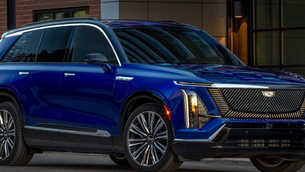 Cadillac recalls 14,000 Vistiq SUVs over third-row seat trapping risk Cadillac recalls 14,000 Vistiq SUVs over third-row seat trapping risk - third-row recall