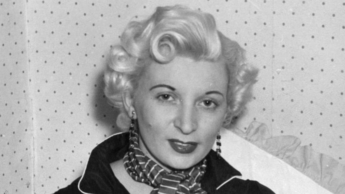 Royal pardon for last hanged UK woman - royal pardon