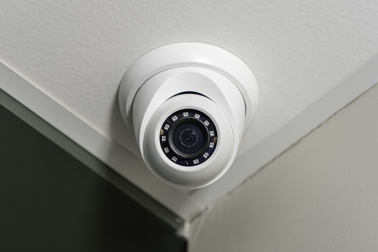 Mark Roemer Oakland Explains the Importance of CCTV Installation for Your Property