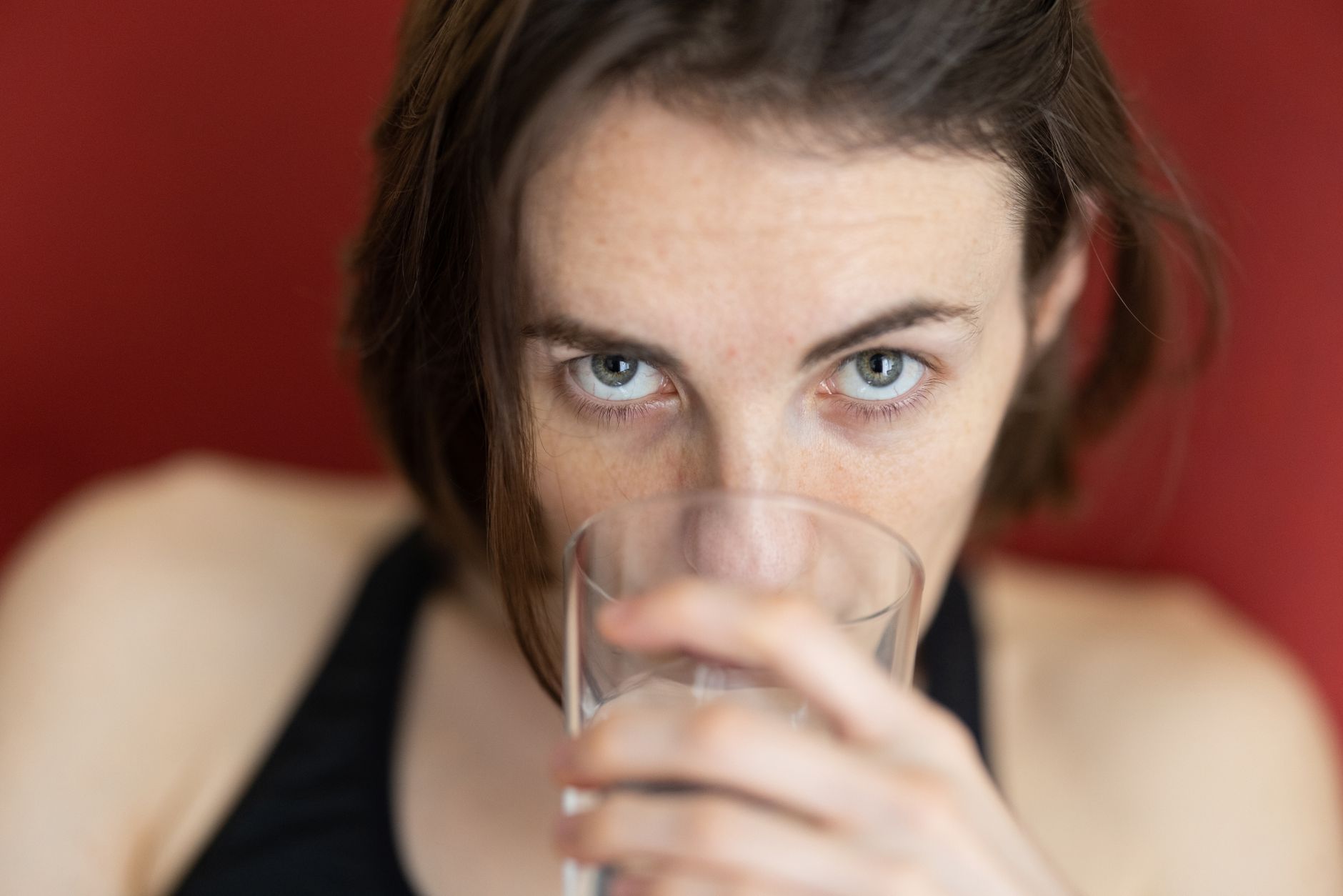Advantages of AC water for the face to keep it brilliant