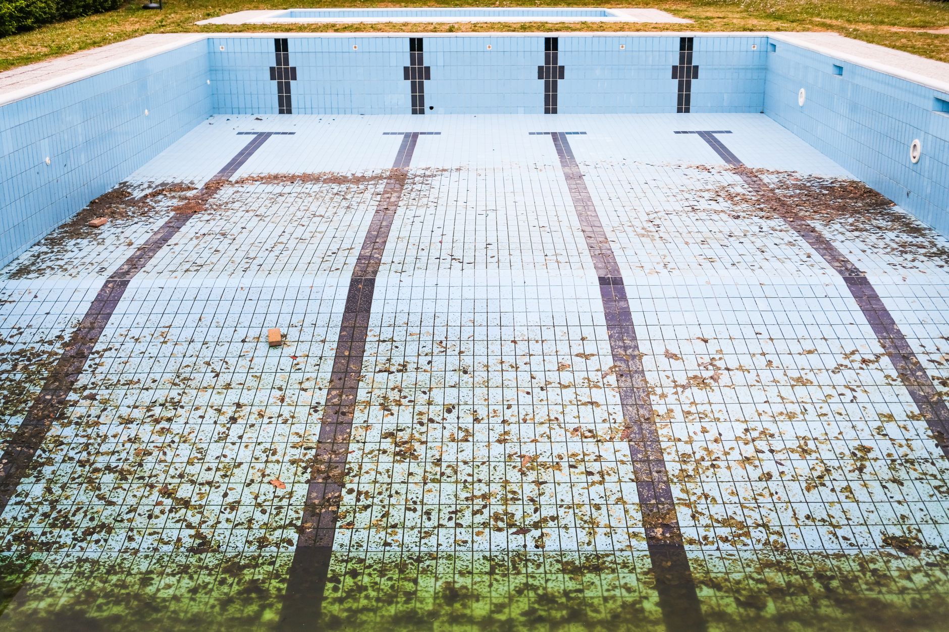 Pool Tiles Perth: What You Need to Know Before Pool Tile Installation