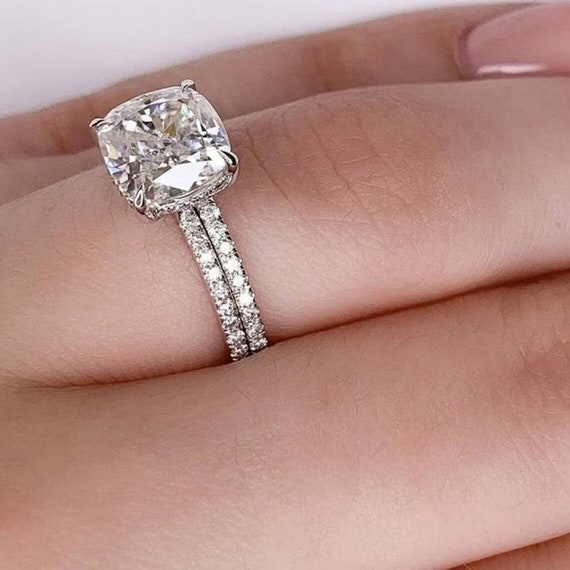 Long Lawford Love: Trends and Traditions in Engagement Rings