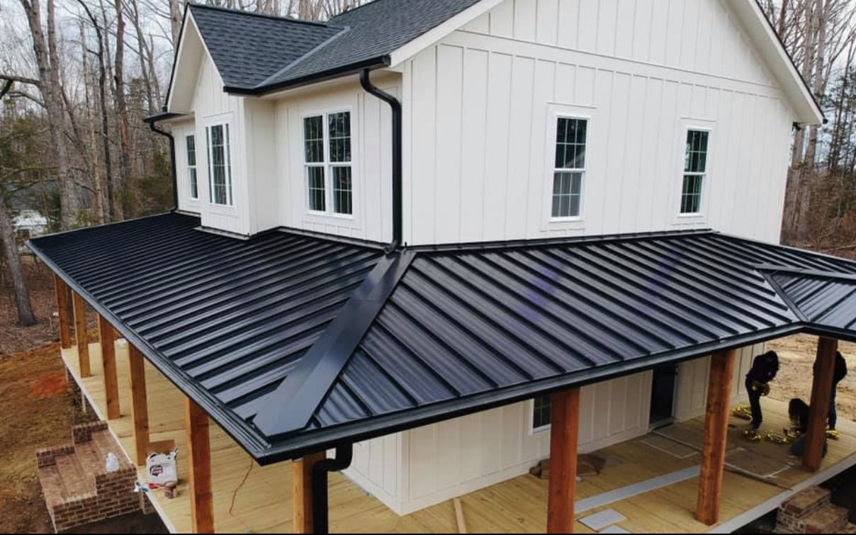 How Commercial Roofing Contractors Can Help Improve Energy Efficiency
