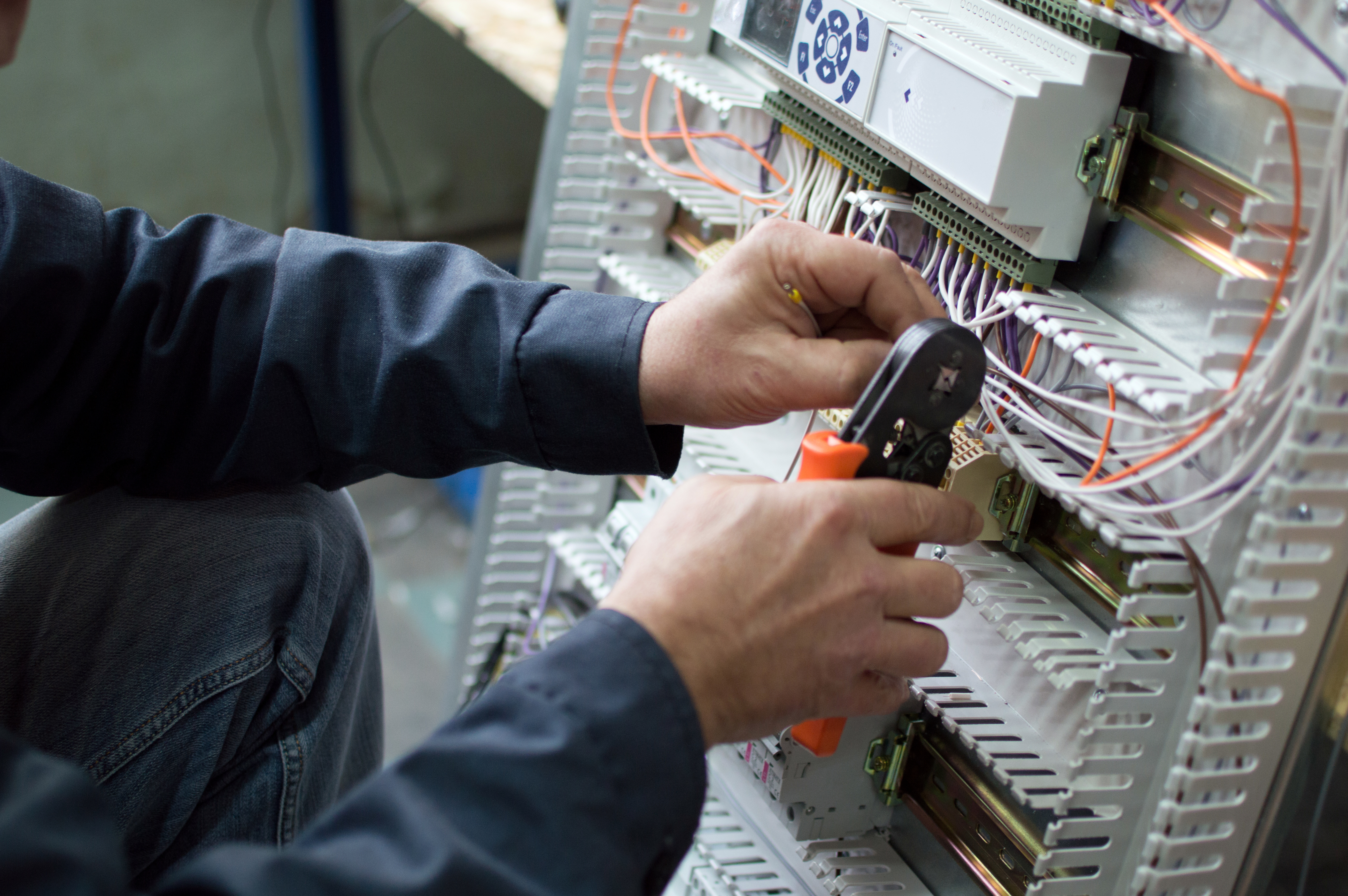 How to Choose the Right Electrician Georgetown