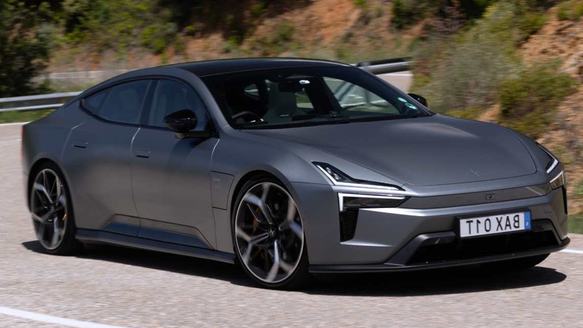 New EV Outshines Porsche Taycan in Price Speed - polestar 5
