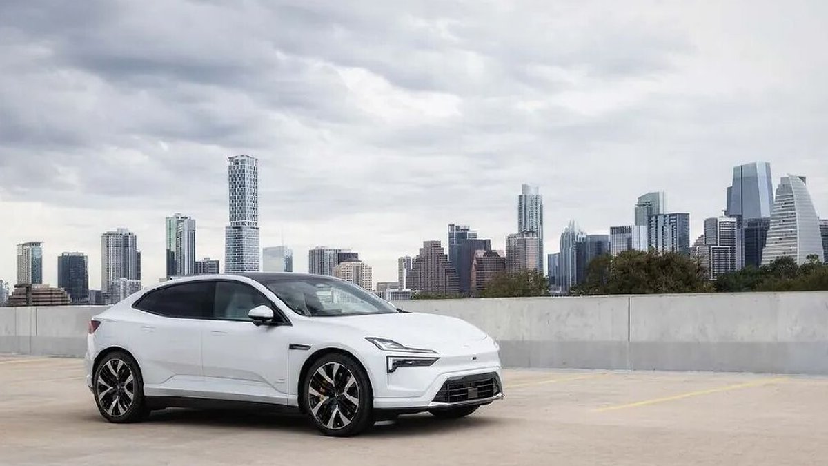 Polestar Cuts $25k Off 4 Model Until July - polestar 4 discount