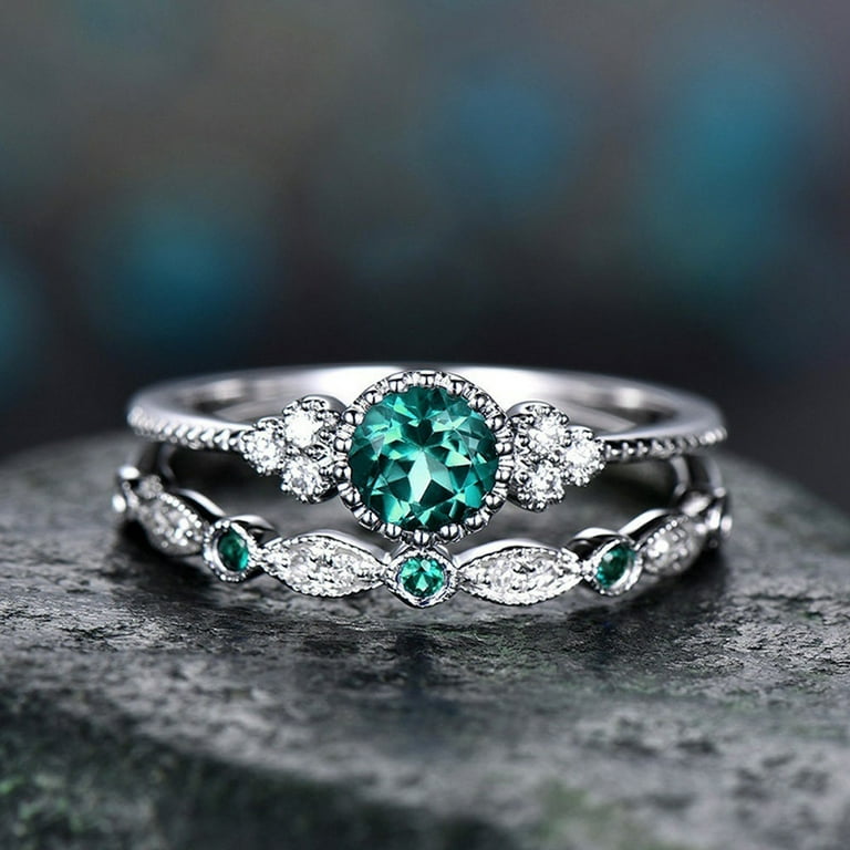 Opals’ Play of Fire: The Mesmerizing Dance of Colour in Gemstone Rings