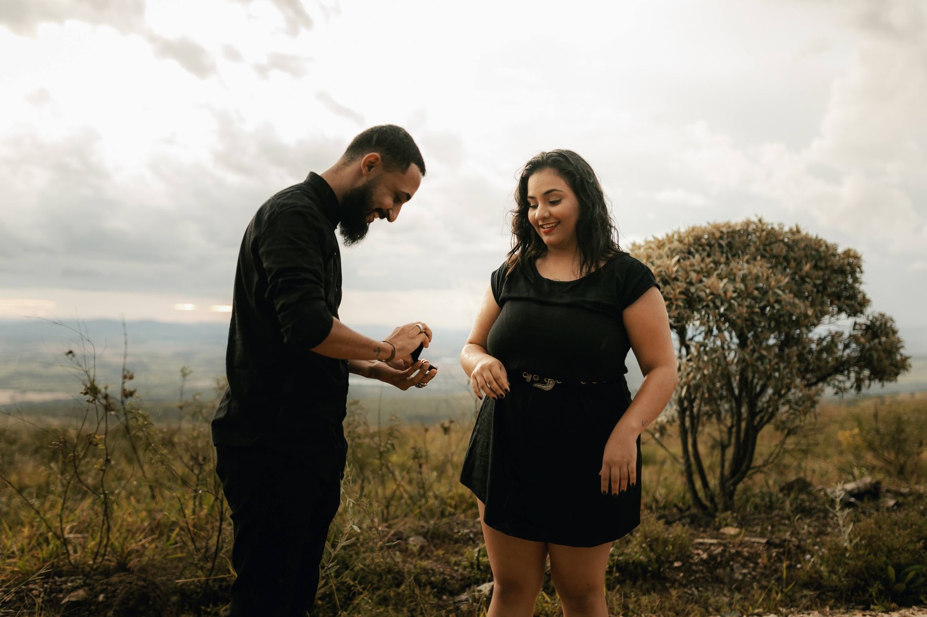 Unique activities to propose during (lab grown diamond engagement rings)