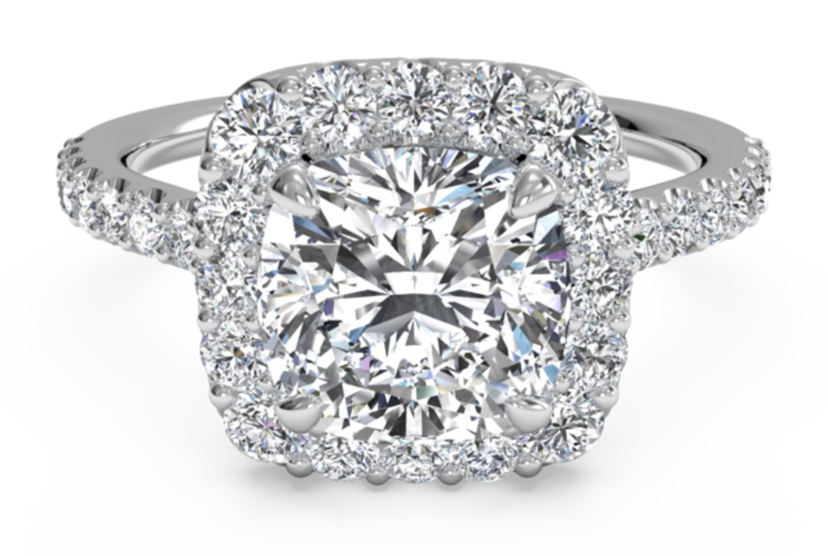 The Evolution of Men’s Wedding Bands: Embracing Lab Created Diamonds