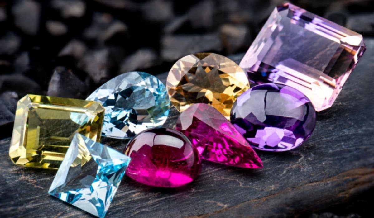 Earth’s Treasures: Celebrating the Natural Beauty of Gemstone Rings
