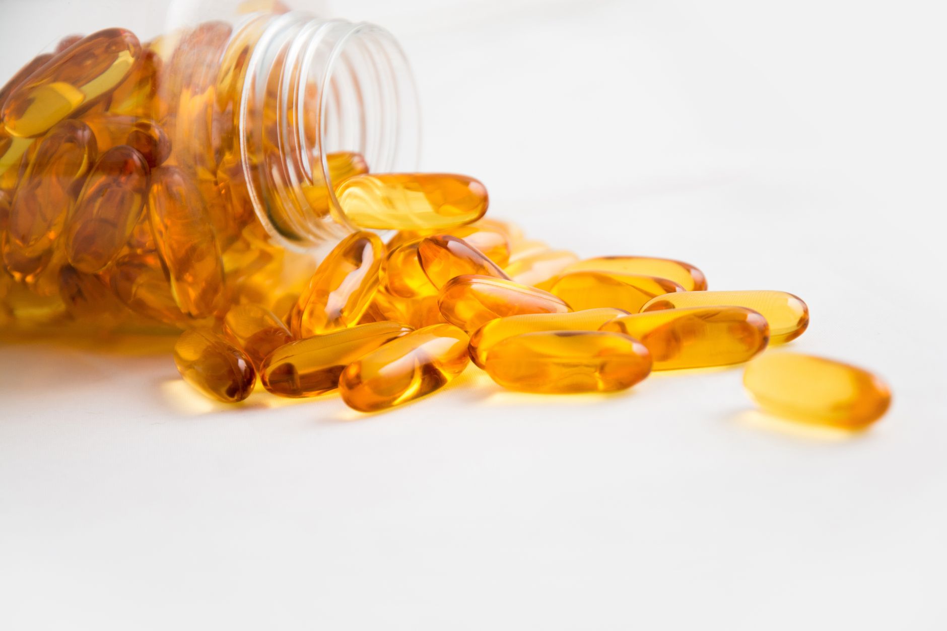 5 best quality GNC fish oil capsules for heart health and immunity