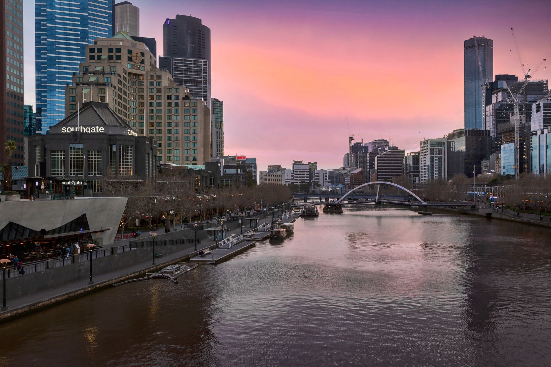 Why CBD Near Me Is on the Surge in 2020