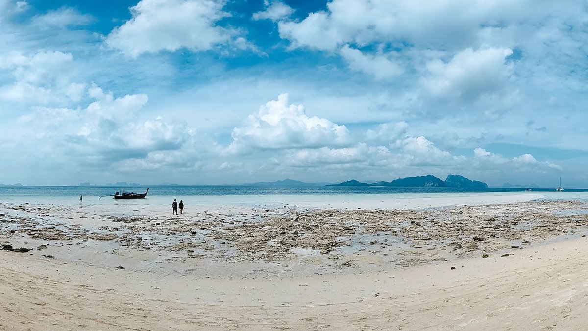 Discovering Koh Phi Phi in 24 hours - koh phi phi