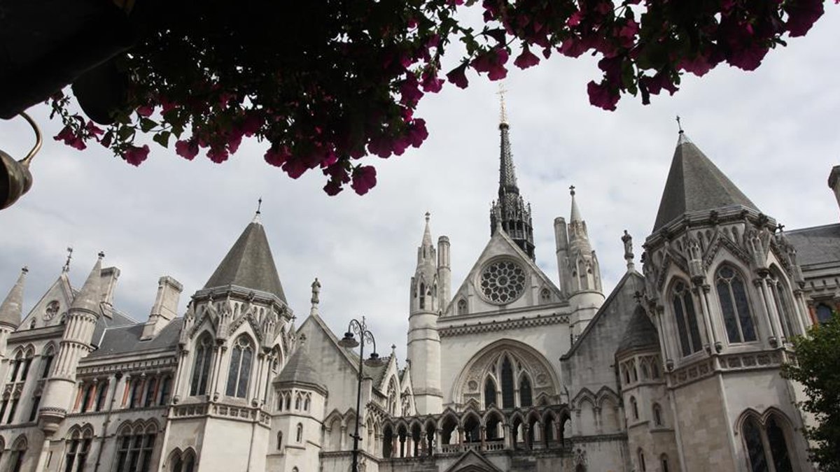 Barrister loses appeal over bomb hoax conviction - bomb hoax conviction