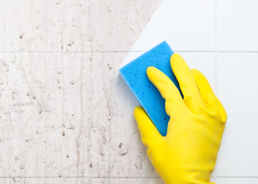 Beyond the Dust: The Comprehensive Guide to Professional Wall Cleaning