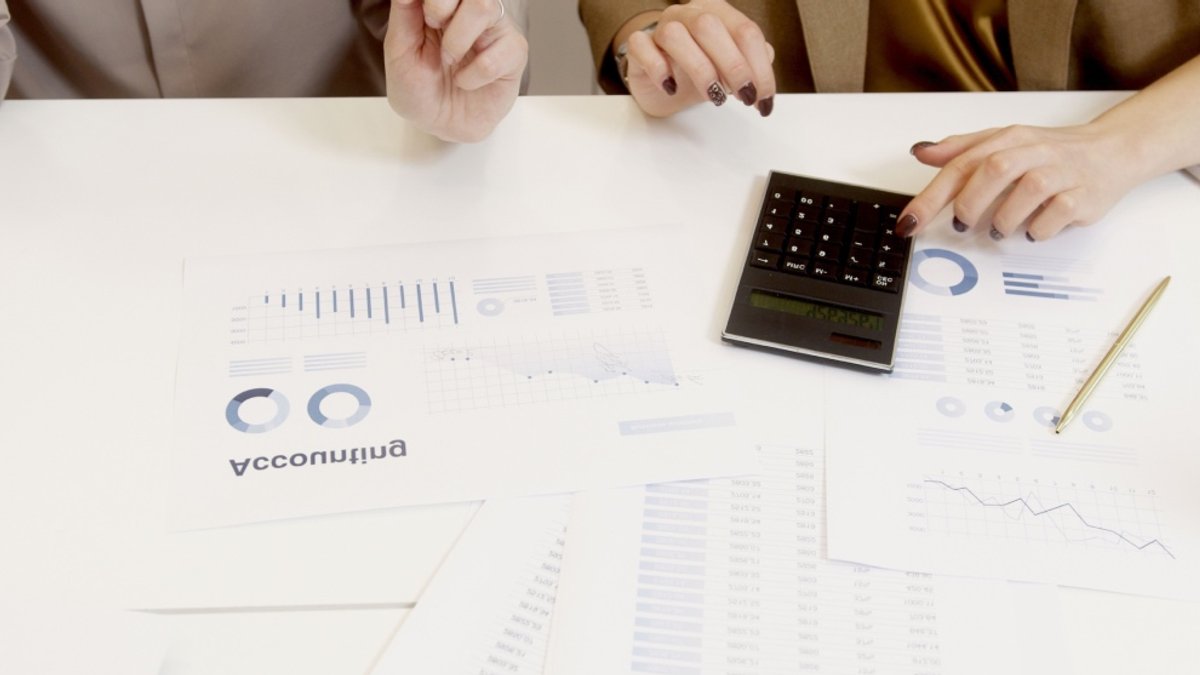 AI eases bookkeeping burden for small firms AI eases bookkeeping burden for small firms - ai bookkeeping