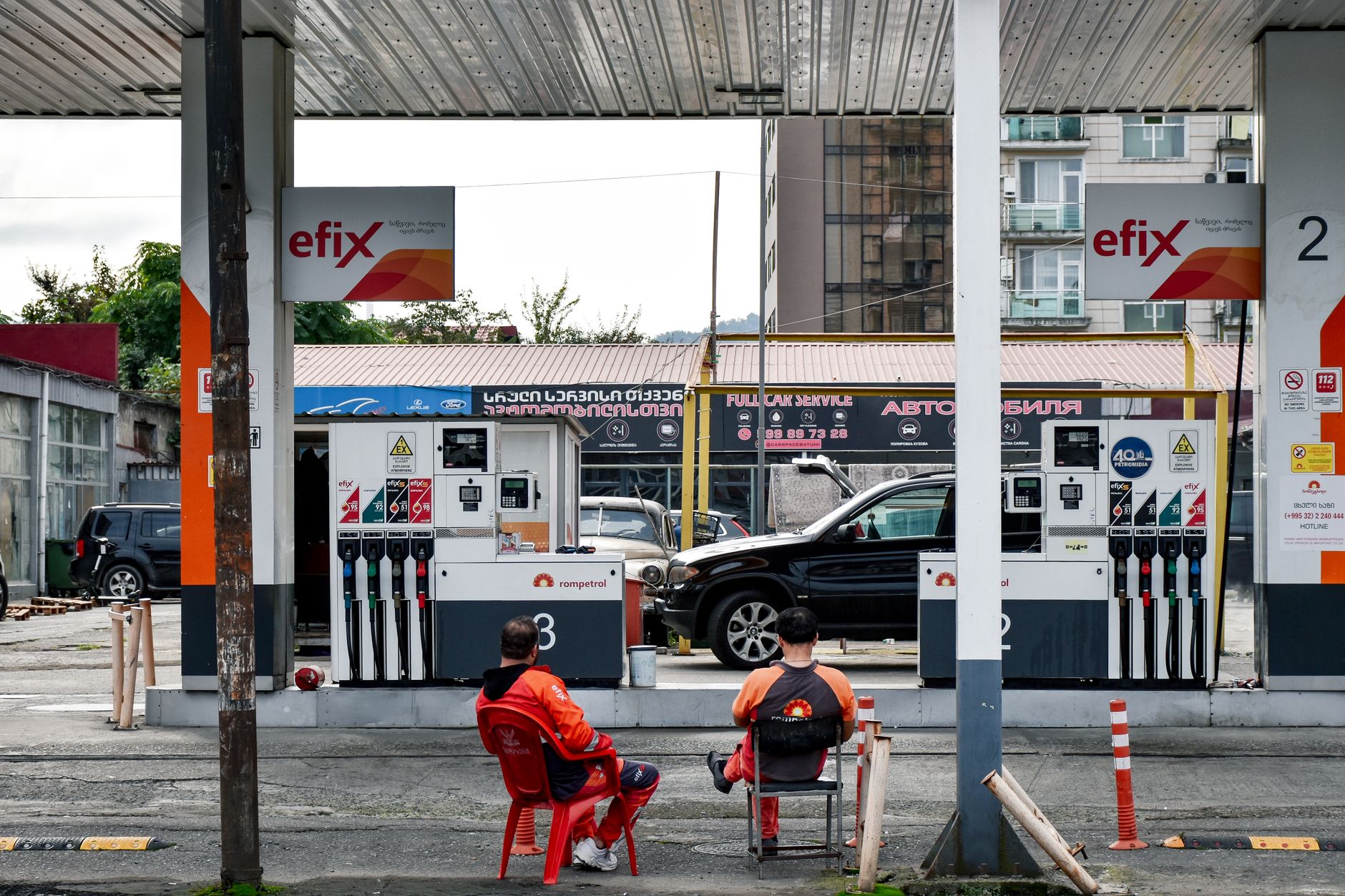 Fuel price rise delays consumer spending amid inflation