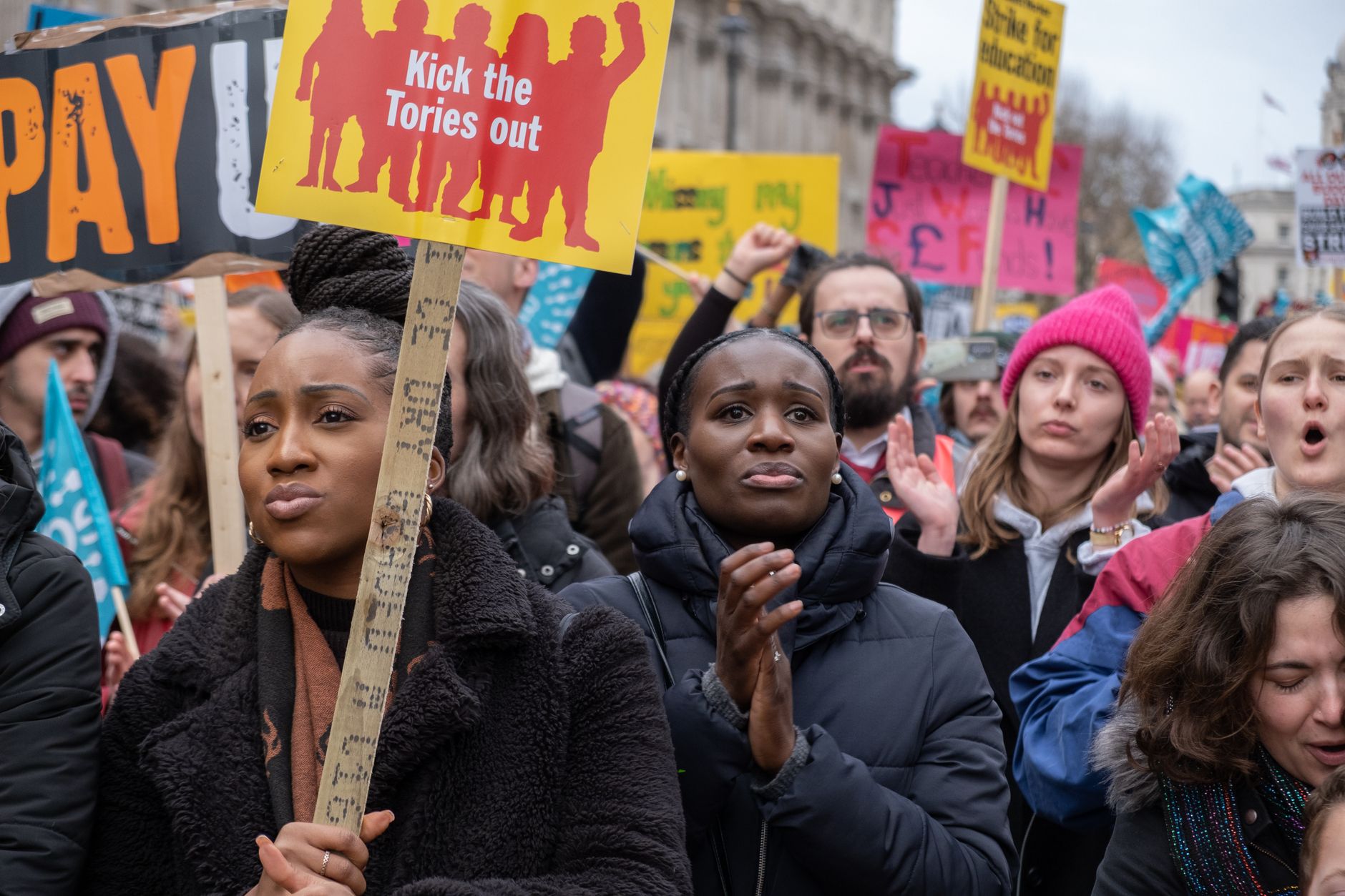 Unions warn Farage’s equal pay plan costs women