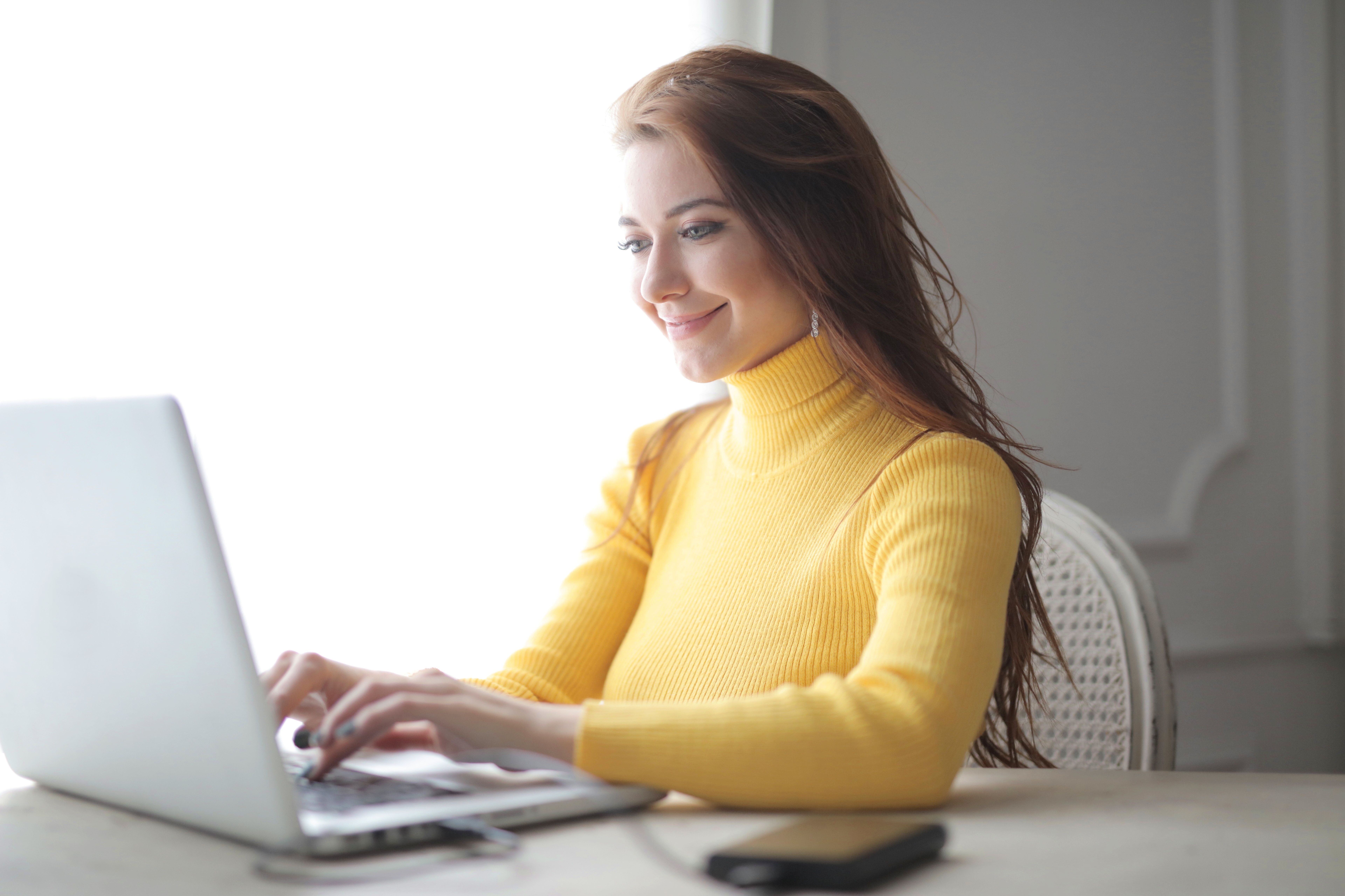 Can I find a job through online certification?