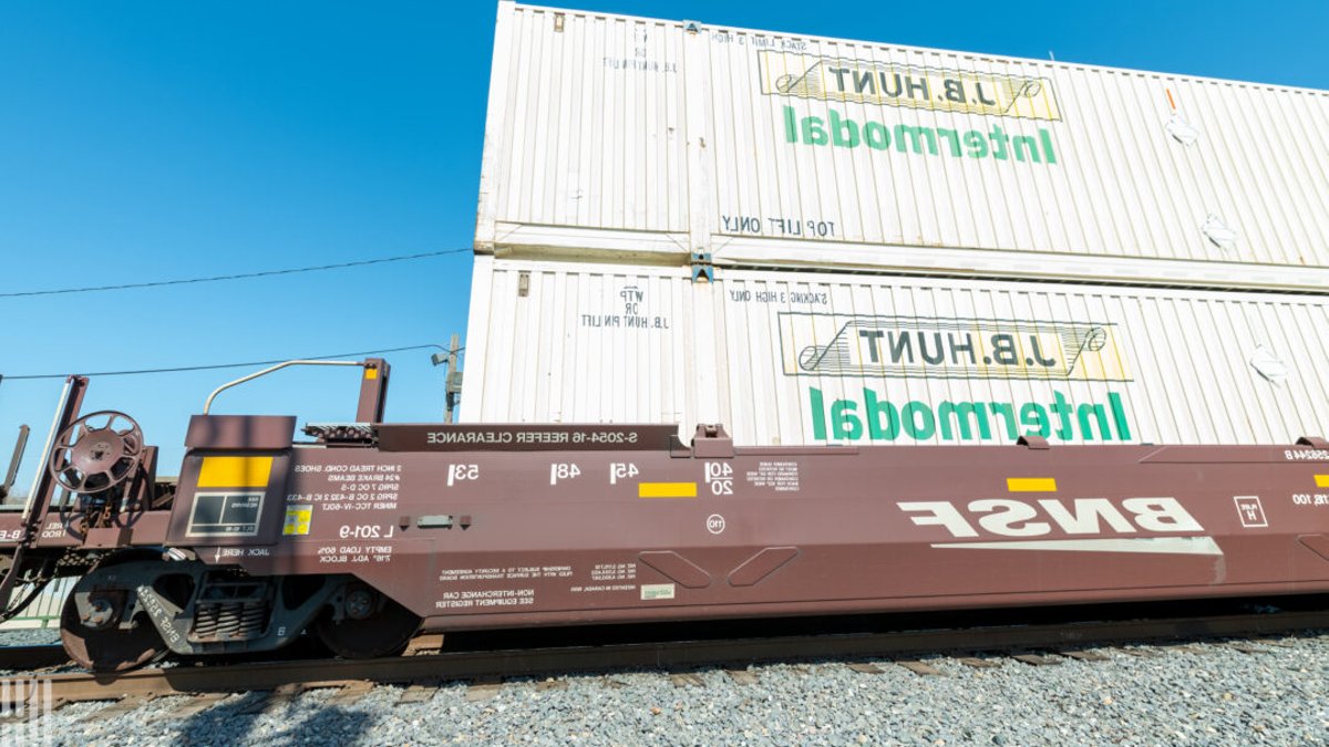 Intermodal Freight Achieves Historic Growth Intermodal Freight Achieves Historic Growth - intermodal freight growth