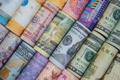 Pounds, Dollars And Better Decisions: A Smarter Way To Move Money Overseas